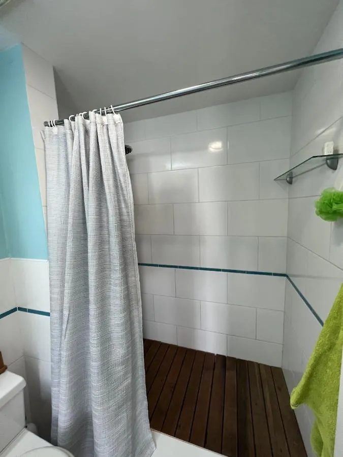 펜션 Sunny Villa In The Marina - Excellent Water Views Jolly Harbour